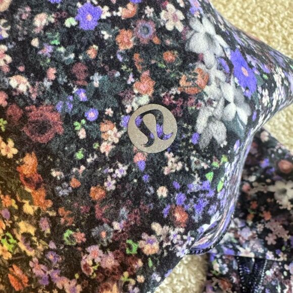 Lululemon leggings Womens size 0 Align High-Rise Crop 21” Flower Burst Multi - Picture 6 of 8